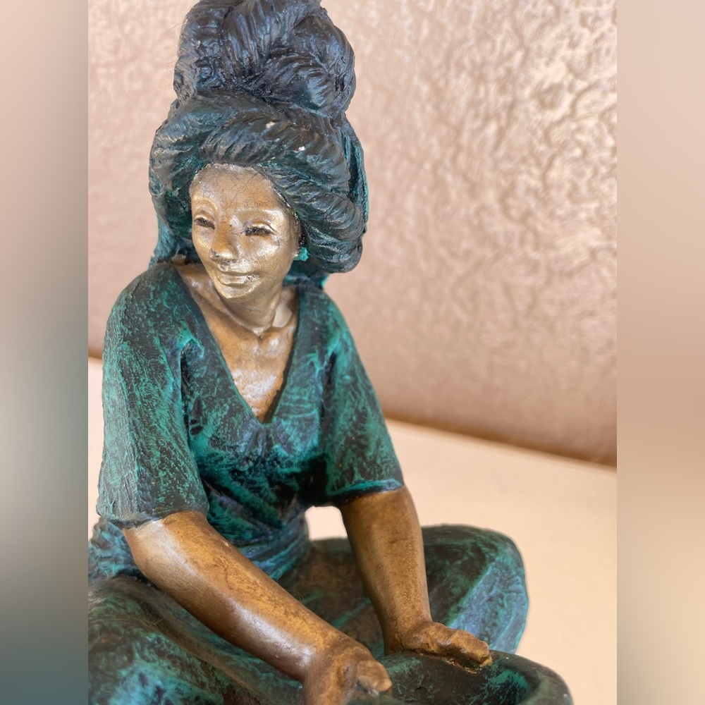 Signed Limited Edition Bronze Resin Woman With Pot Figurine Statue Art